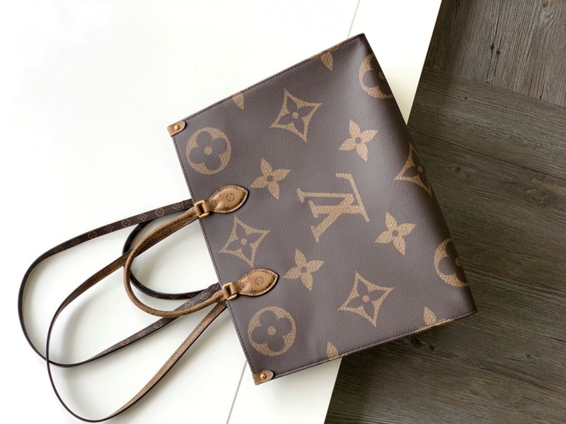 LV Shopping Bags